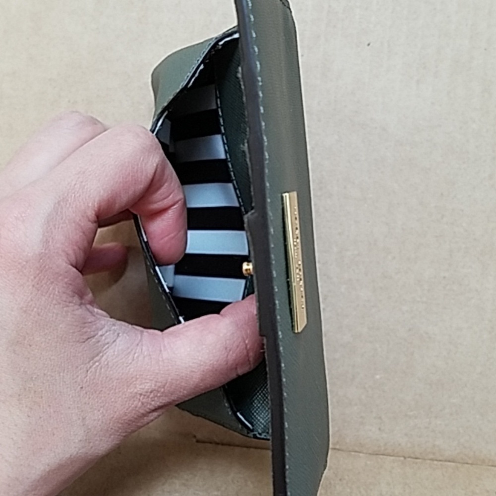 Henri Bendel Small Blue Shimmer Bi-Fold Wallet - Picture 4 of 6